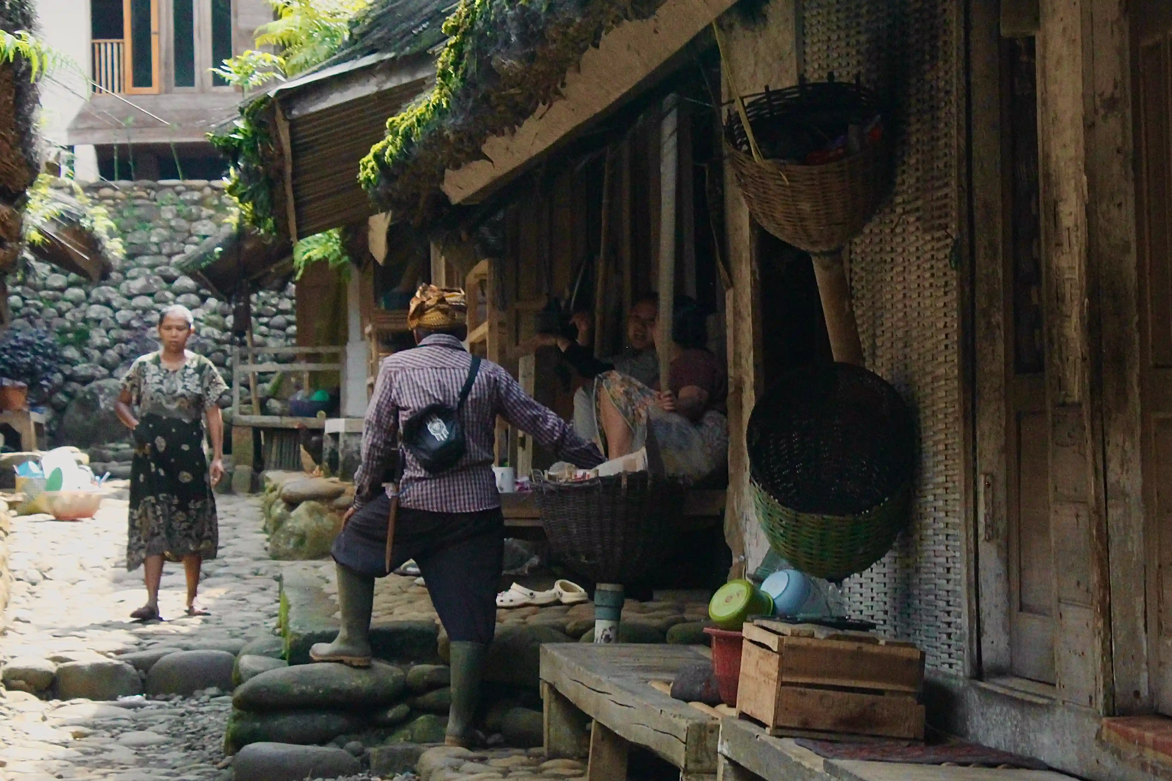 Identitas Tradisional — Kampung Naga